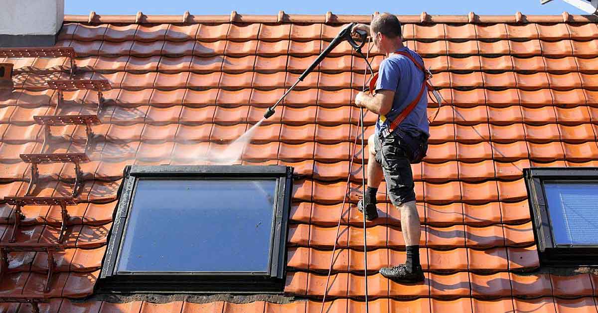 Expert Roof Cleaning Services in Kilmarnock for a Spotless Home